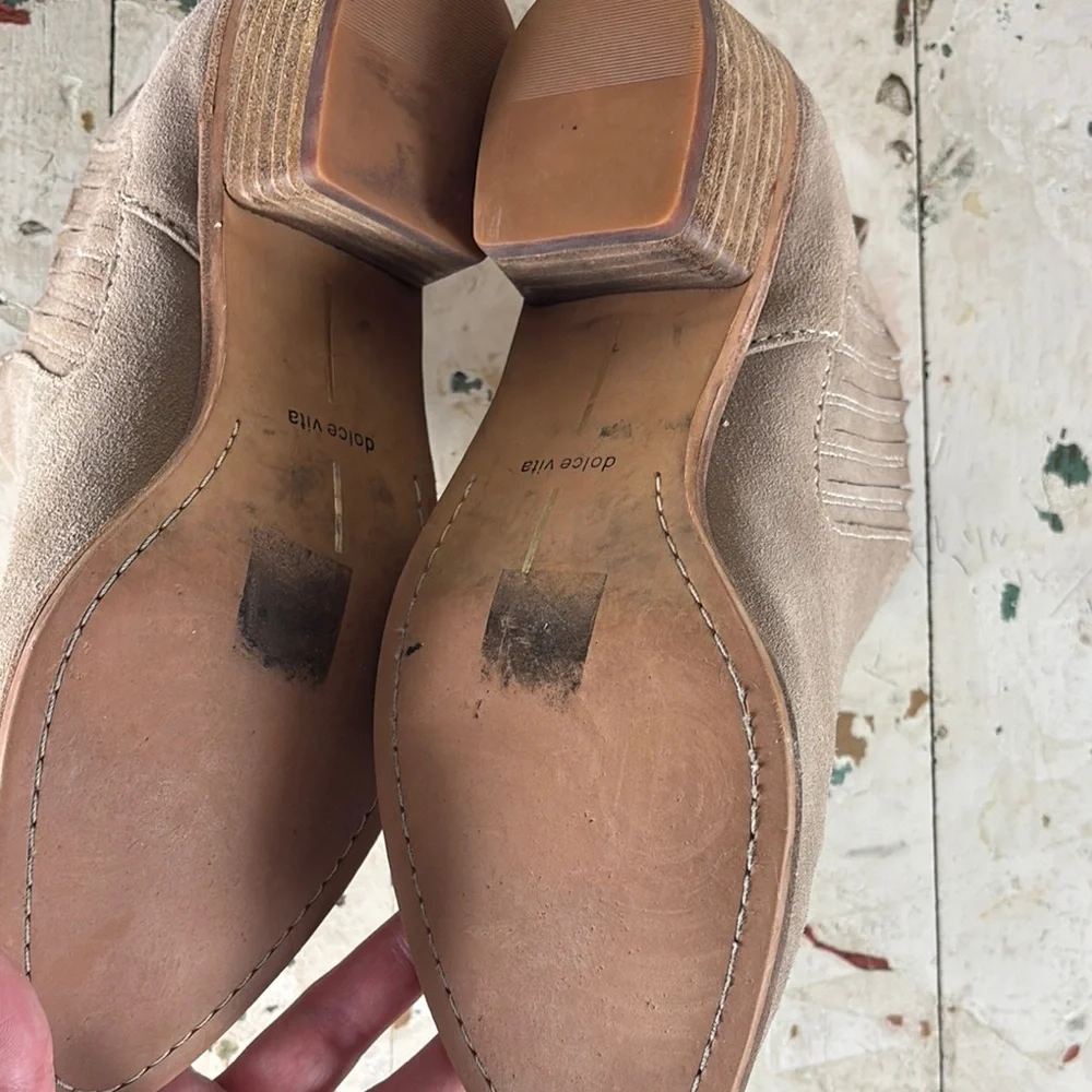 Dolce Vita > Women's Tan Ankle Boots 8 - Picture 9 of 11